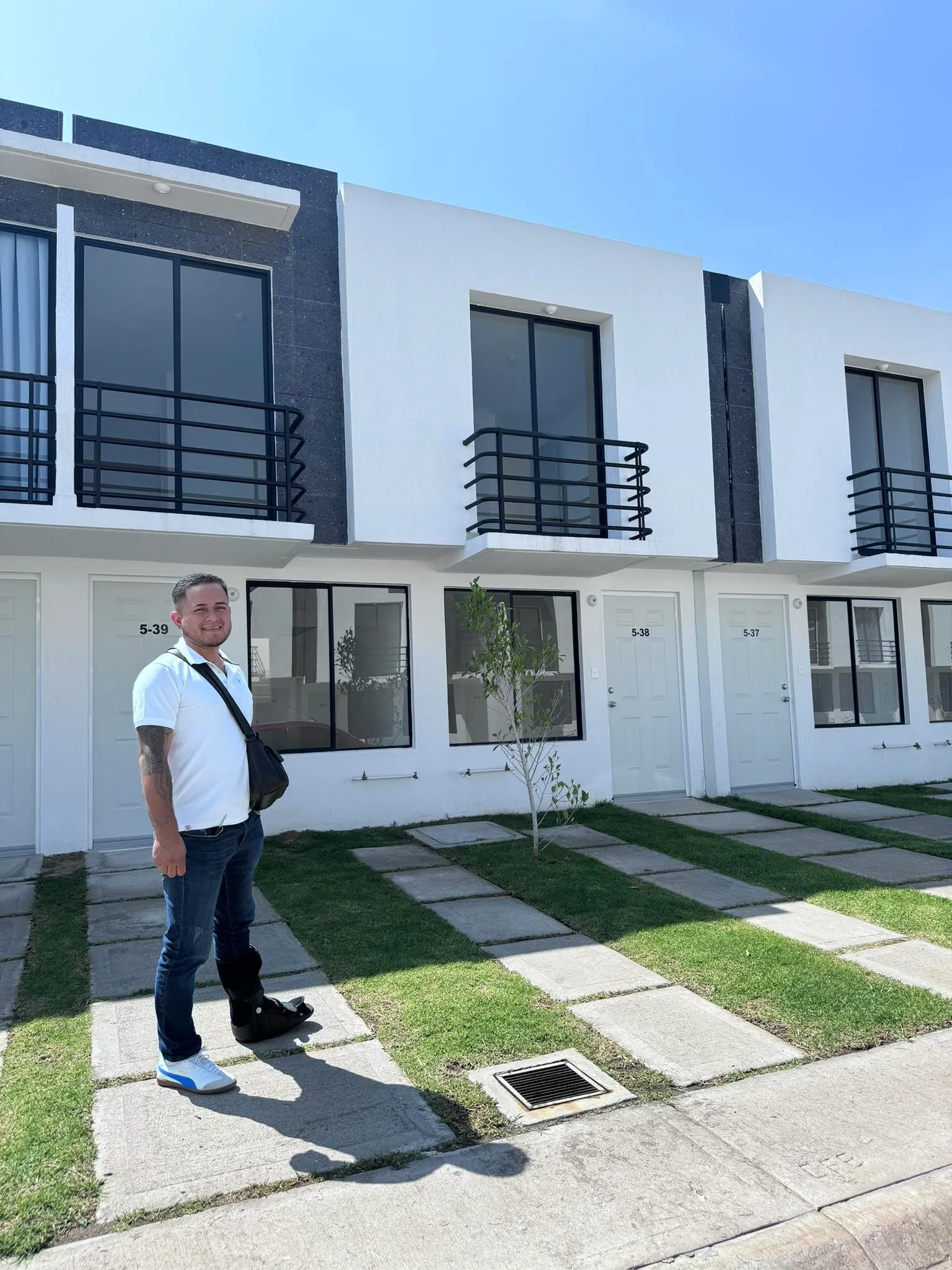 Amigos compartiendo hogar